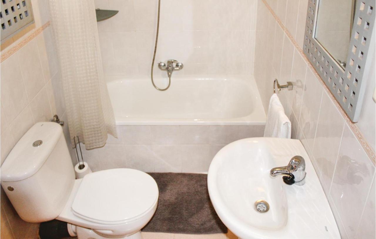 2 Bedroom Pet Friendly Apartment In Alicante Exterior photo